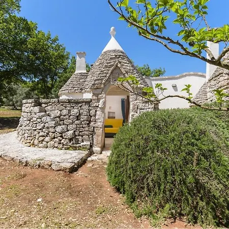 Trullo Antico In Valle D'itria * Челье-Мессапика