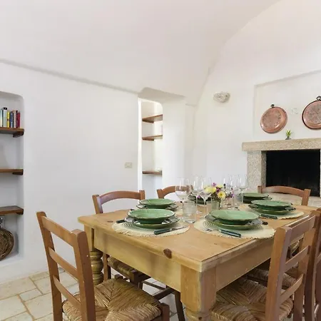 Trullo Antico In Valle D'itria Chalé