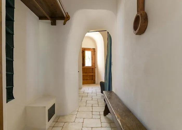 Trullo Antico In Valle D'itria Шале *
